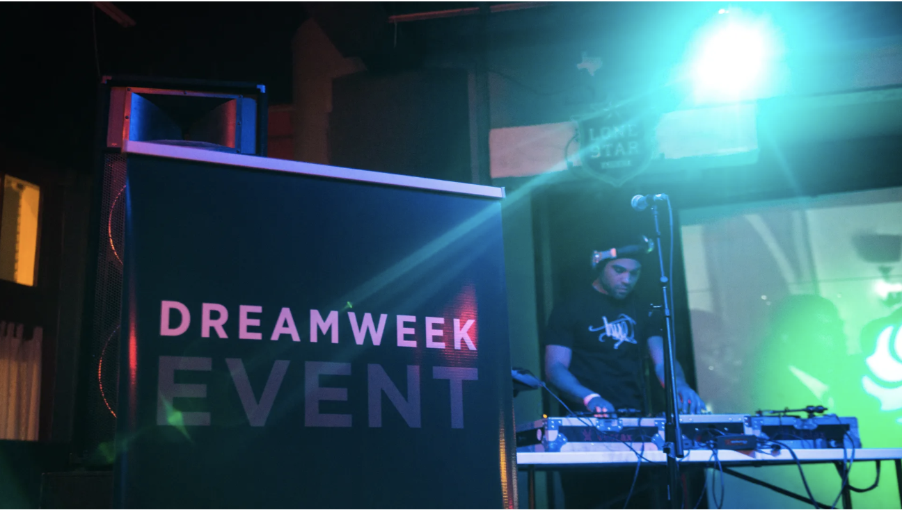 AXIOS DreamWeek 2024